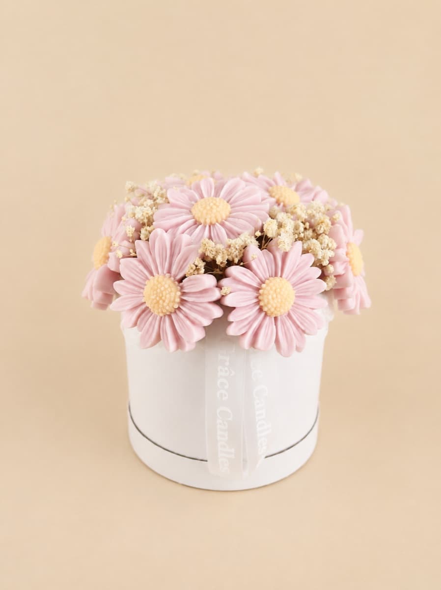 Petit bouquet de marguerites rose poudré en cire